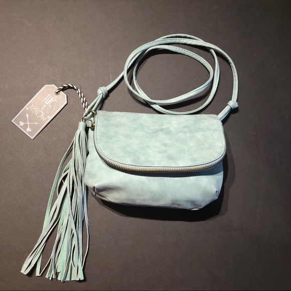 Tael green bag vegan leather with fringe tassel - Picture 7 of 8